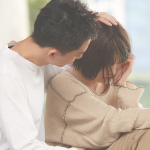 Read more about the article Increasing Emotional Vulnerability Without Trauma Dumping